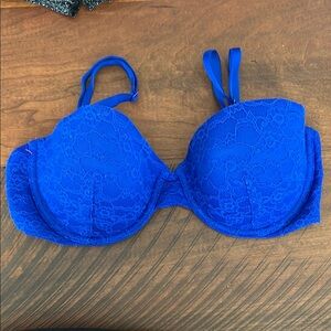 Victoria's Secret Blue Lace Full Coverage Bra
